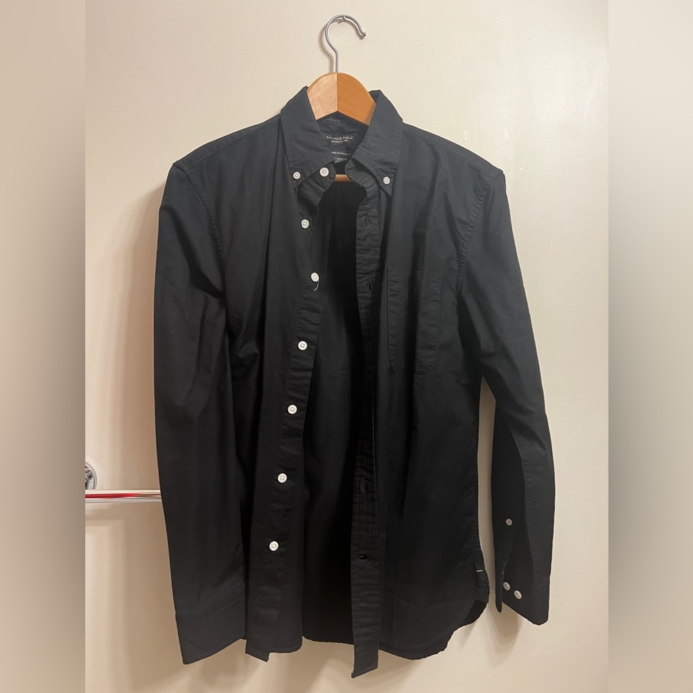 Banana Republic Organic Cotton Button Up NEW